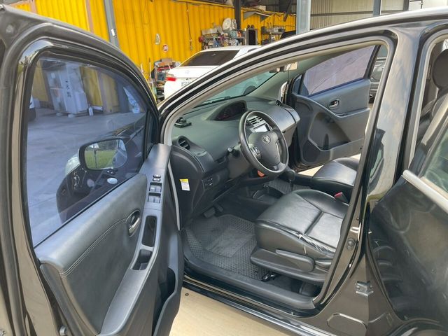 TOYOTA豐田 YARIS  第9張相片