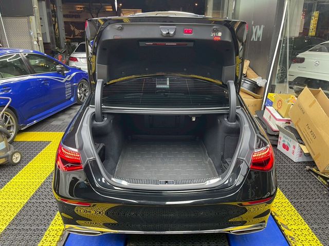 M-BENZ賓士 S450  第7張相片