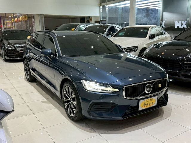 VOLVO富豪 V60  第3張相片