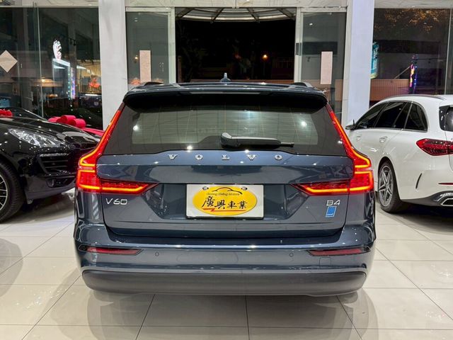 VOLVO富豪 V60  第5張相片