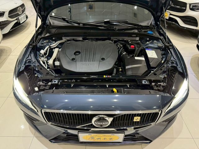 VOLVO富豪 V60  第14張相片