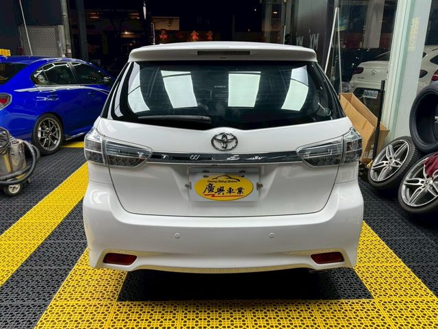 TOYOTA豐田 WISH  第5張相片