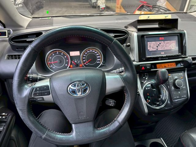 TOYOTA豐田 WISH  第7張相片