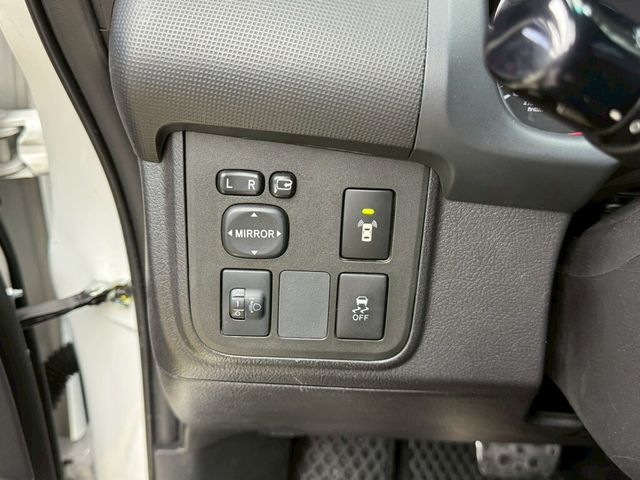 TOYOTA豐田 WISH  第10張相片