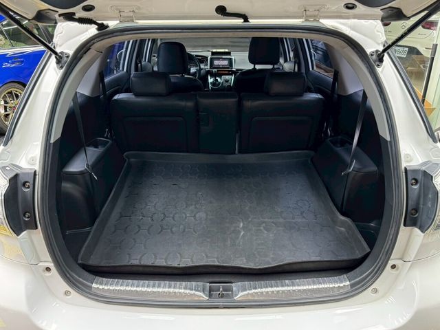 TOYOTA豐田 WISH  第15張相片