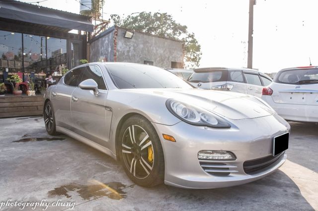 PORSCHE保時捷 PANAMERA  第3張相片