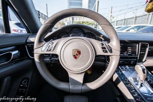 PORSCHE保時捷 PANAMERA  第9張相片