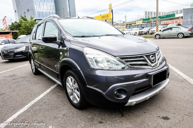 NISSAN日產 LIVINA  第6張相片
