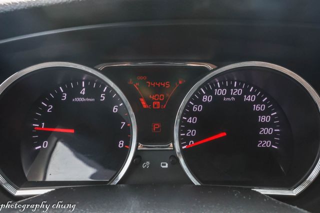 NISSAN日產 LIVINA  第11張相片