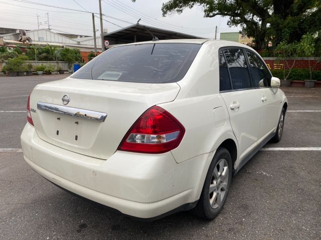 NISSAN日產 TIIDA  第4張相片