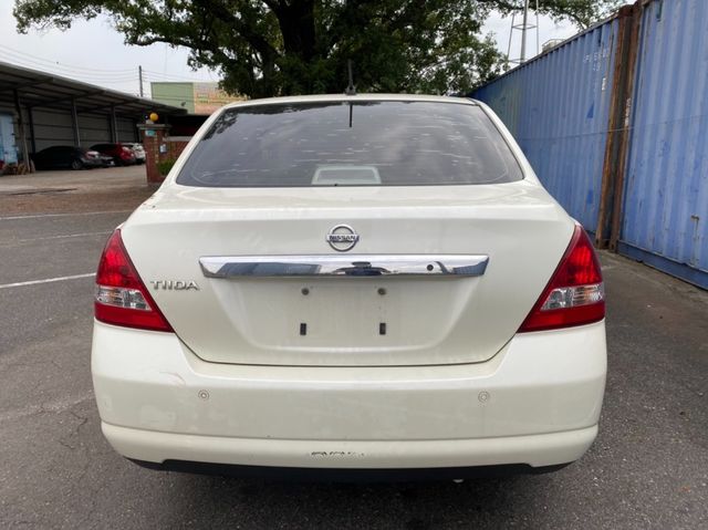 NISSAN日產 TIIDA  第5張相片