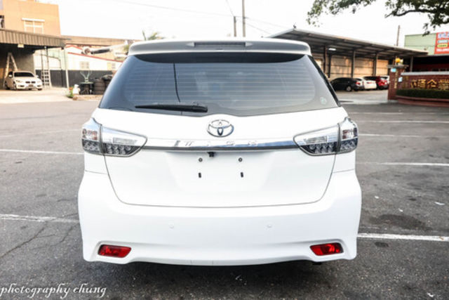 TOYOTA豐田 WISH  第7張相片