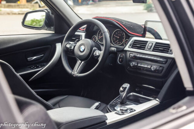 BMW寶馬 328I  第2張相片