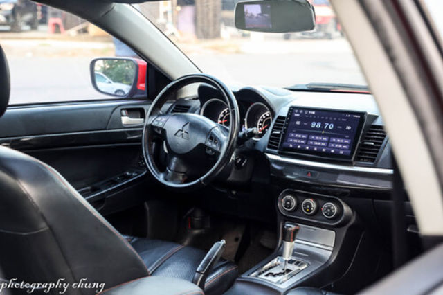 MITSUBISHI三菱 LANCER IO  第2張相片