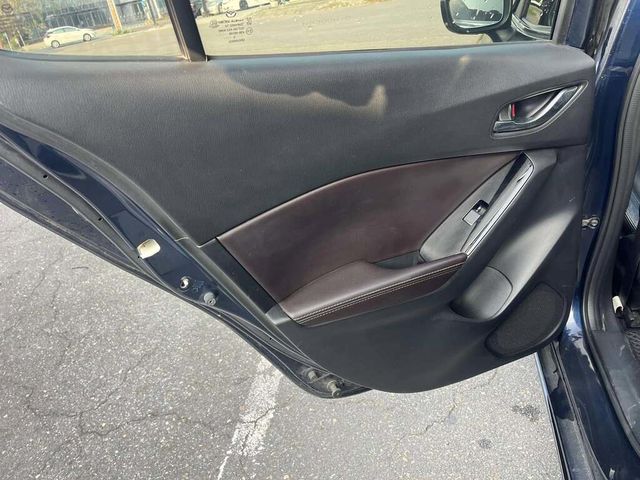 MAZDA馬自達 MAZDA 3  第9張相片
