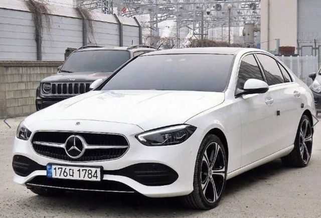 M-BENZ賓士 C300  第1張相片