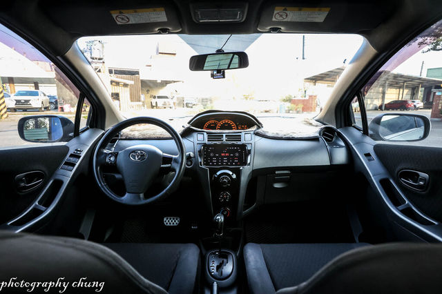 TOYOTA豐田 YARIS  第7張相片