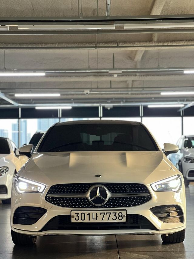 M-BENZ賓士 CLA250  第2張相片