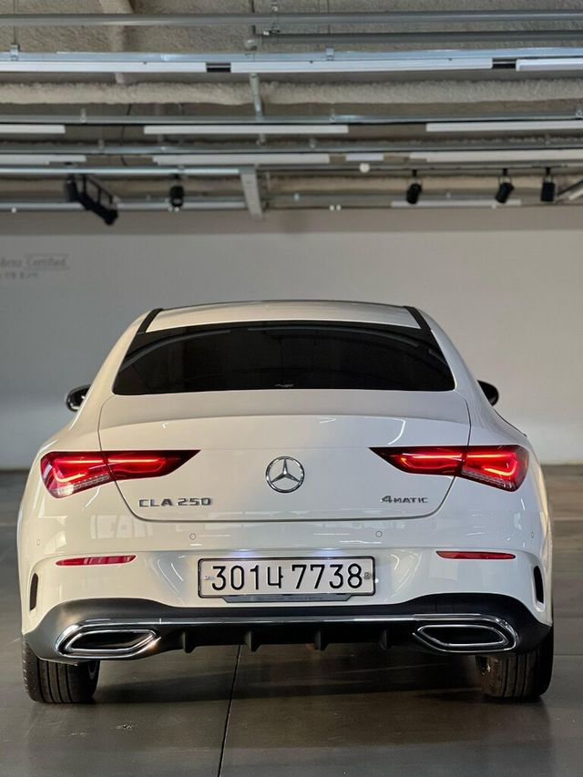 M-BENZ賓士 CLA250  第4張相片