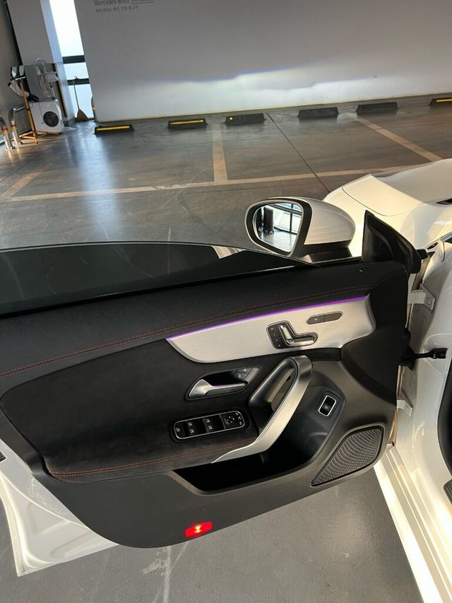 M-BENZ賓士 CLA250  第10張相片