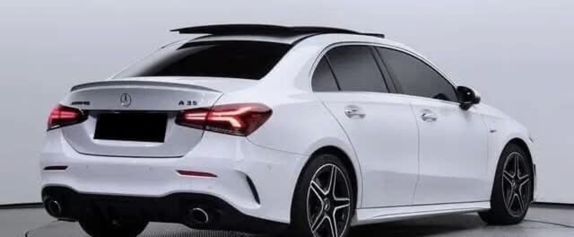 M-BENZ賓士 A35 AMG  第3張相片