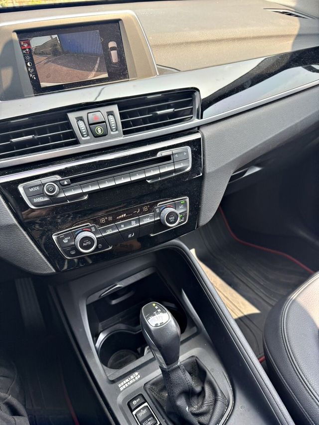 BMW寶馬 X1  第11張相片