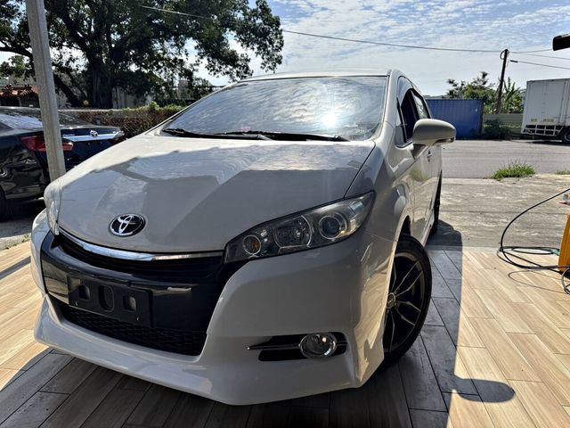 TOYOTA豐田 WISH  第1張相片
