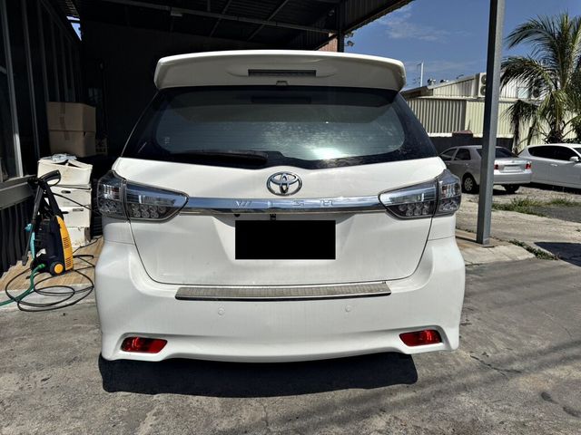 TOYOTA豐田 WISH  第2張相片