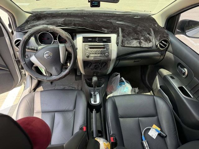 NISSAN日產 LIVINA  第5張相片
