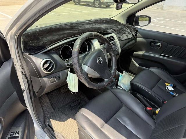 NISSAN日產 LIVINA  第6張相片
