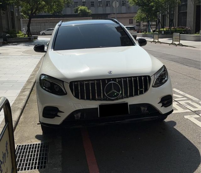 M-BENZ賓士 GLC300  第1張相片