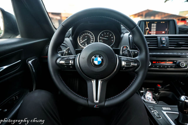 BMW寶馬 118I  第8張相片