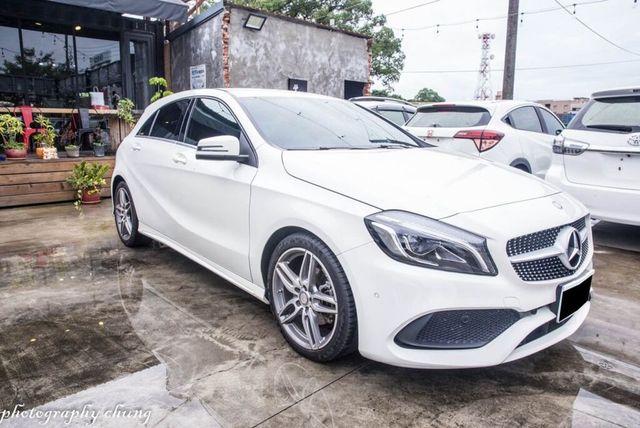 M-BENZ賓士 A180  第2張相片