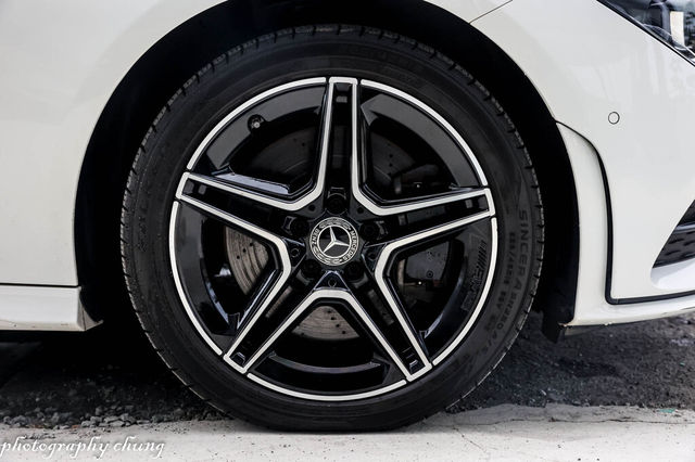 M-BENZ賓士 CLA250  第10張相片