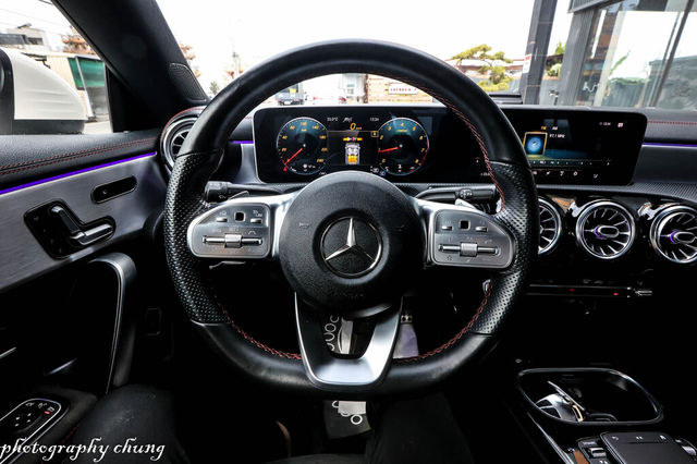 M-BENZ賓士 CLA250  第13張相片