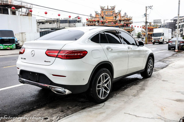 M-BENZ賓士 GLC300 AMG COUPE  第6張相片