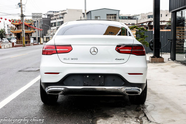 M-BENZ賓士 GLC300 AMG COUPE  第7張相片