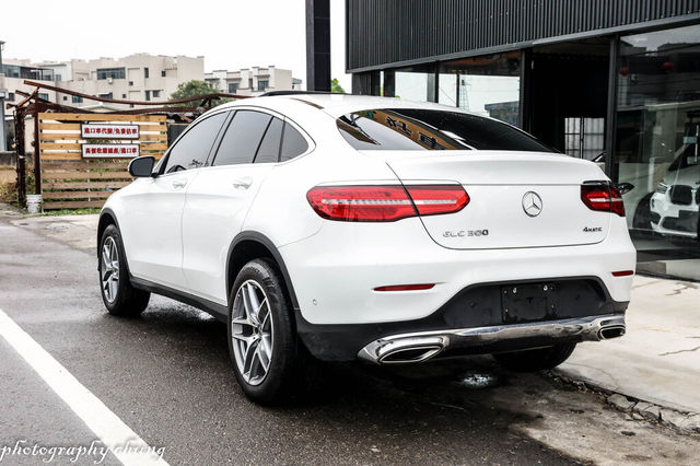 M-BENZ賓士 GLC300 AMG COUPE  第8張相片