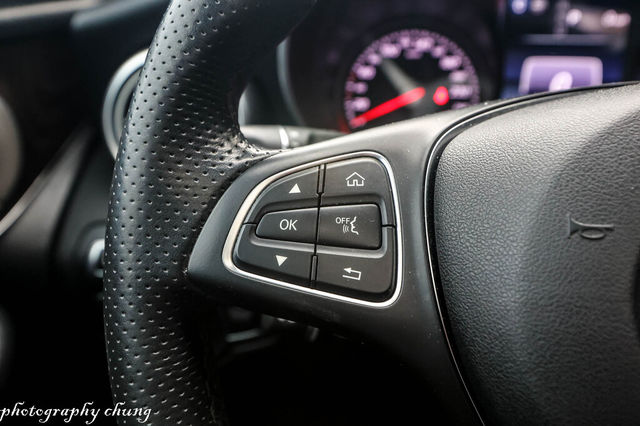 M-BENZ賓士 GLC300 AMG COUPE  第14張相片