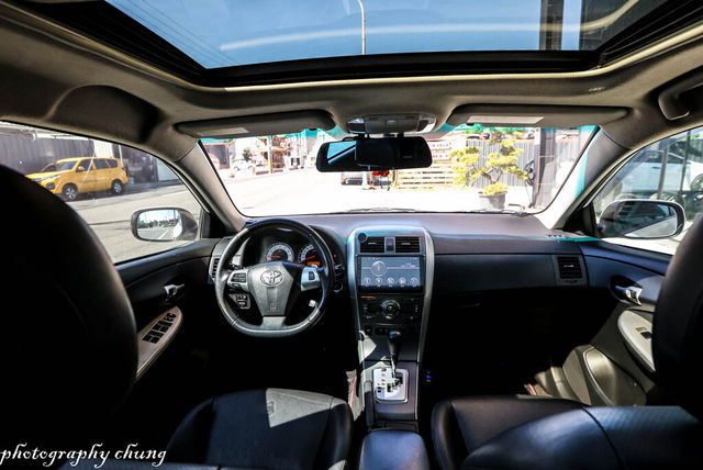 TOYOTA豐田 ALTIS  第4張相片