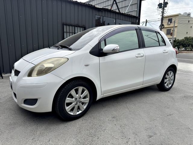 TOYOTA豐田 YARIS  第1張相片