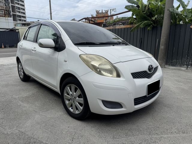 TOYOTA豐田 YARIS  第2張相片