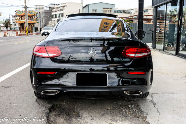 M-BENZ賓士 C300 COUPE  第2張相片
