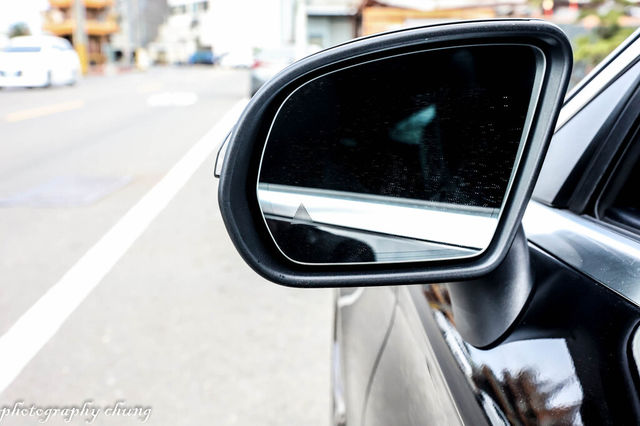 M-BENZ賓士 C300 COUPE  第17張相片