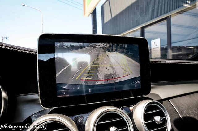 M-BENZ賓士 C300  第11張相片