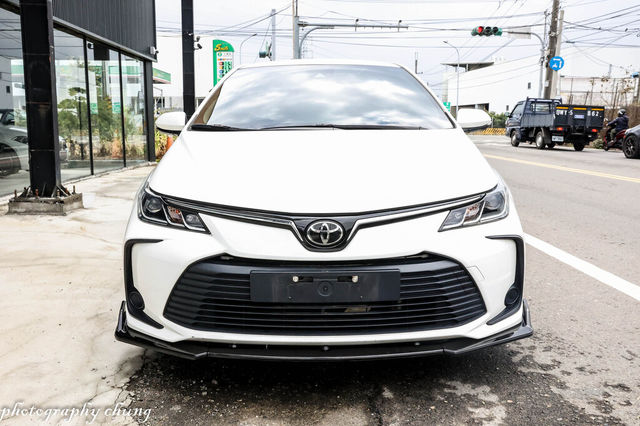 TOYOTA豐田 ALTIS  第1張相片