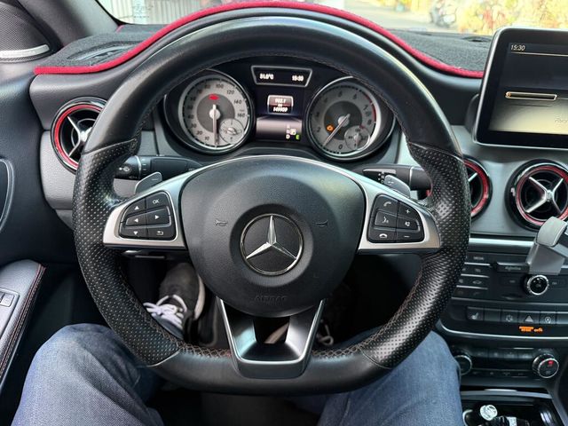 M-BENZ賓士 CLA250  第11張相片