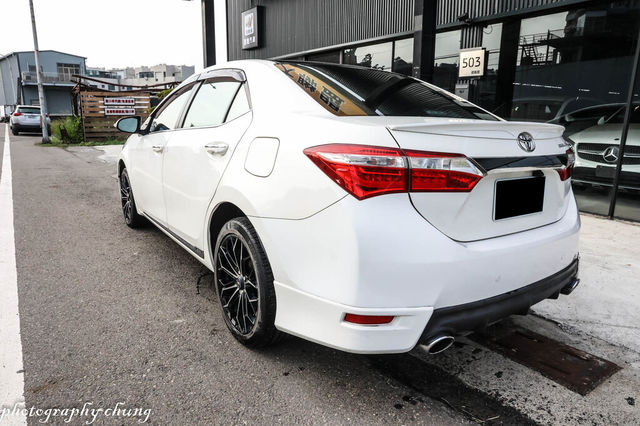 TOYOTA豐田 ALTIS  第7張相片