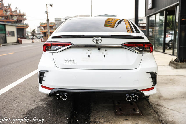 TOYOTA豐田 ALTIS  第4張相片