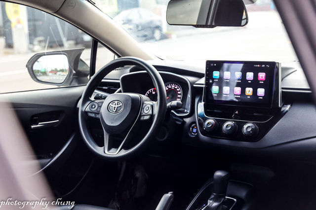 TOYOTA豐田 ALTIS  第5張相片